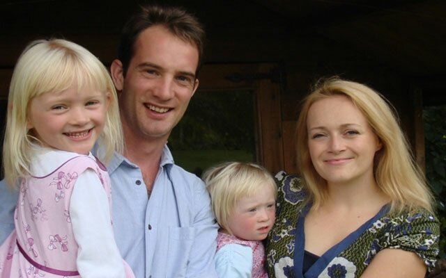 Paper made out of poo Yes, it is possible to make paper out of poo. Elephant poo to be exact. What’s even better is it’s possible to train and employ people living with disabilities to make this paper into crafty gifts, the income from which provides them with a decent wage. In fact, these elephant dung creations are just a fraction of the products and services pumped out by Neema Crafts in Tanzania. This social business has grown into a mini empire where, under one roof, every imaginable spin off project is pursued.