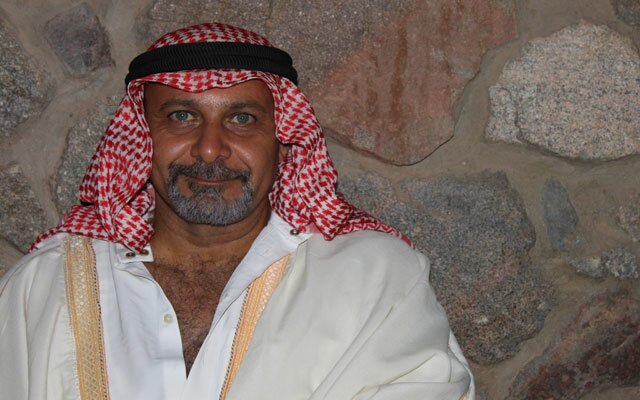 Living on a lettuce leaf in a garbage bin When you arrive at Basata, an eco-resort off the coast of the Gulf of Aqaba in Egypt, it’s a bit like walking into the movie The Beach just without the rainforest. Slap bang in the middle of nowhere, this perfect piece of paradise ticks all the boxes – crystal clear sea, pristine white beaches and sweeping mountain scenes. Over the last 30 years Basata has been a birthplace for change, all driven by its founder, Sherif el Ghamrawy.